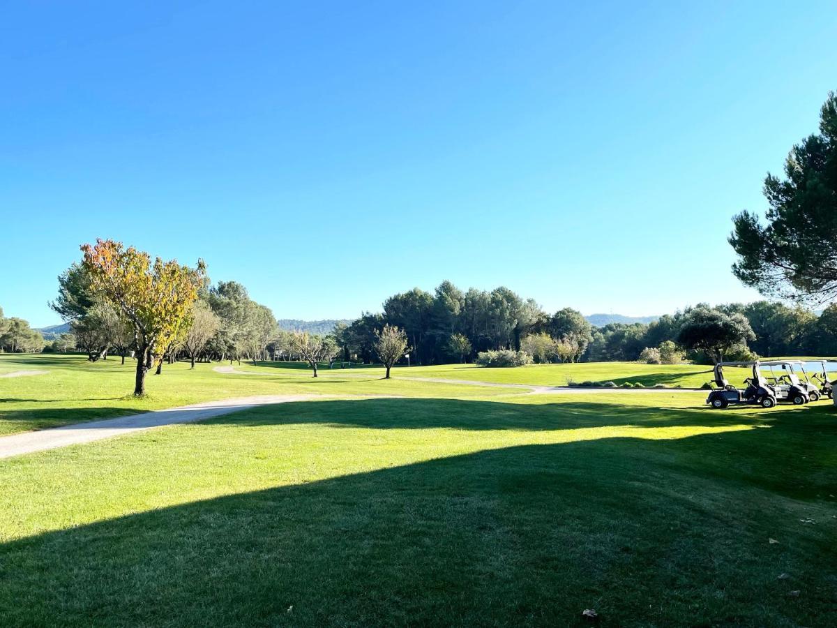 Appartement Golf De Pont Royal 马勒莫尔 外观 照片